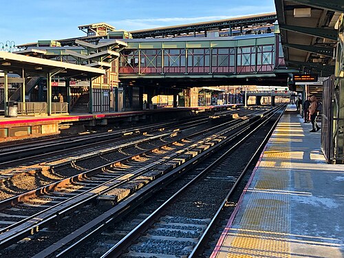 Woodside station (LIRR)